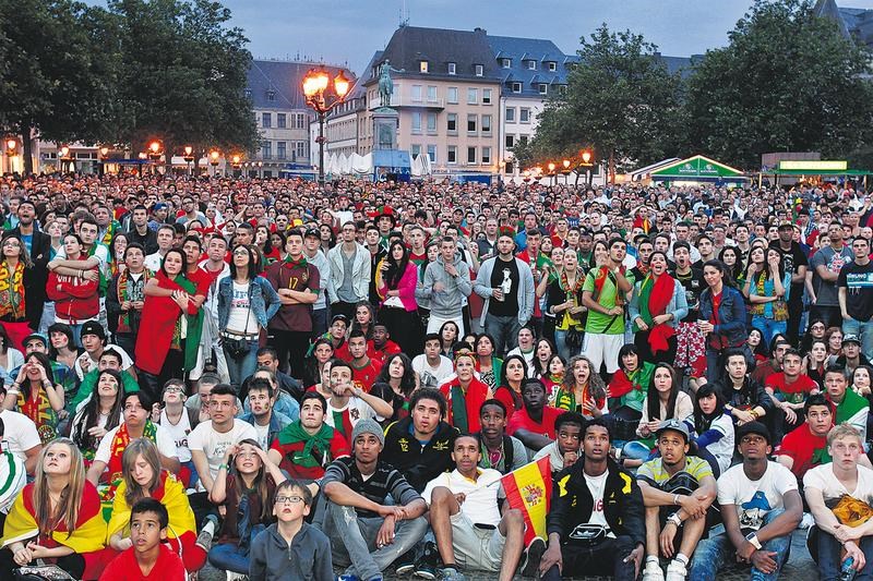 lusodescendentes no luxemburgo a ver jogo de portugal